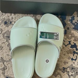 Men Jordan slides